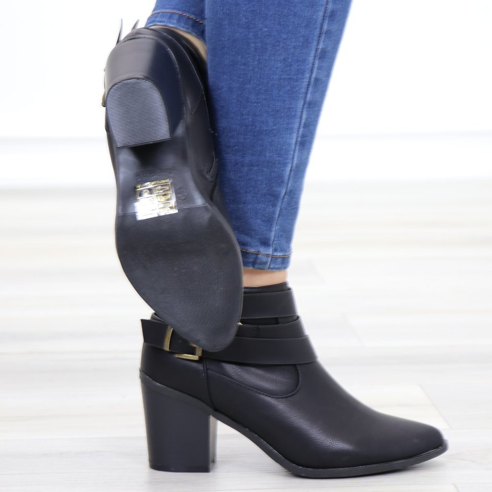 Pointy Toe Black Ankle Boots w/ Buckles - Picture 5 of 12